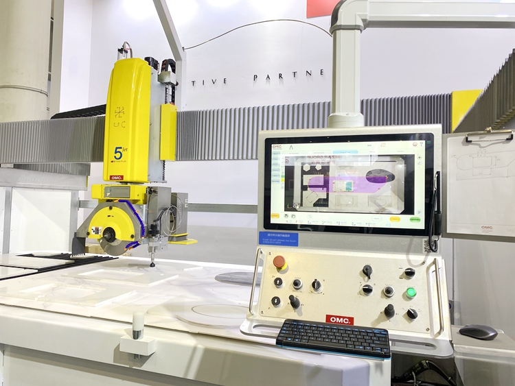 OMC Titan Jet Plus 5 Eksen CNC Saw Jet Makinesi — ek görsel